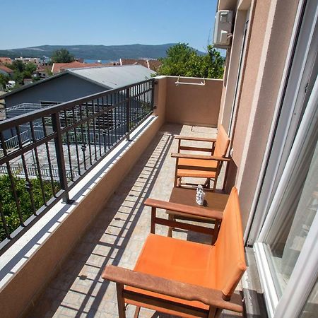 Fort City Apartments Tivat Buitenkant foto